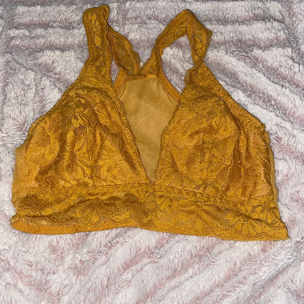 rue 21 xs lace bralette with mesh back